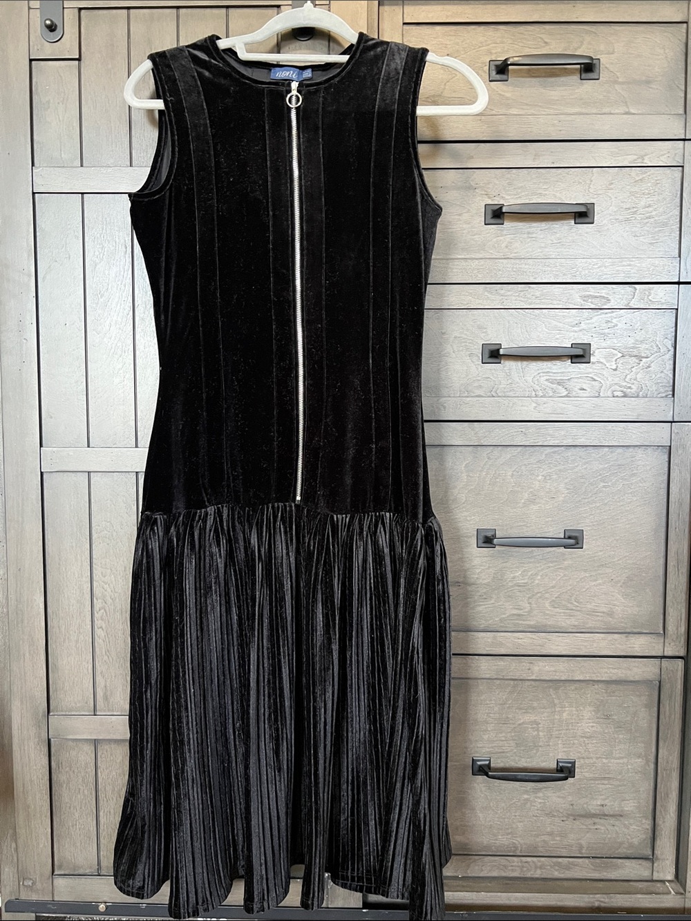 NONI black velvet dress